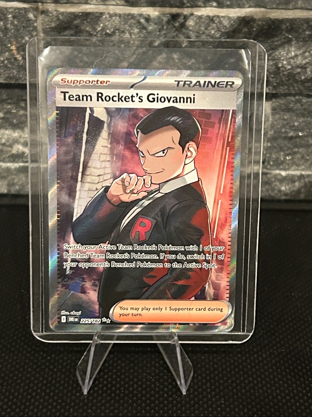 Pokemon Team Rockets Giovanni 225/182 Full Art Trainer Holo from Destined Rivals